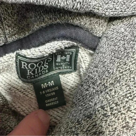 Roots Hoodie  Grey & Black Size Mediun - Picture 8 of 16